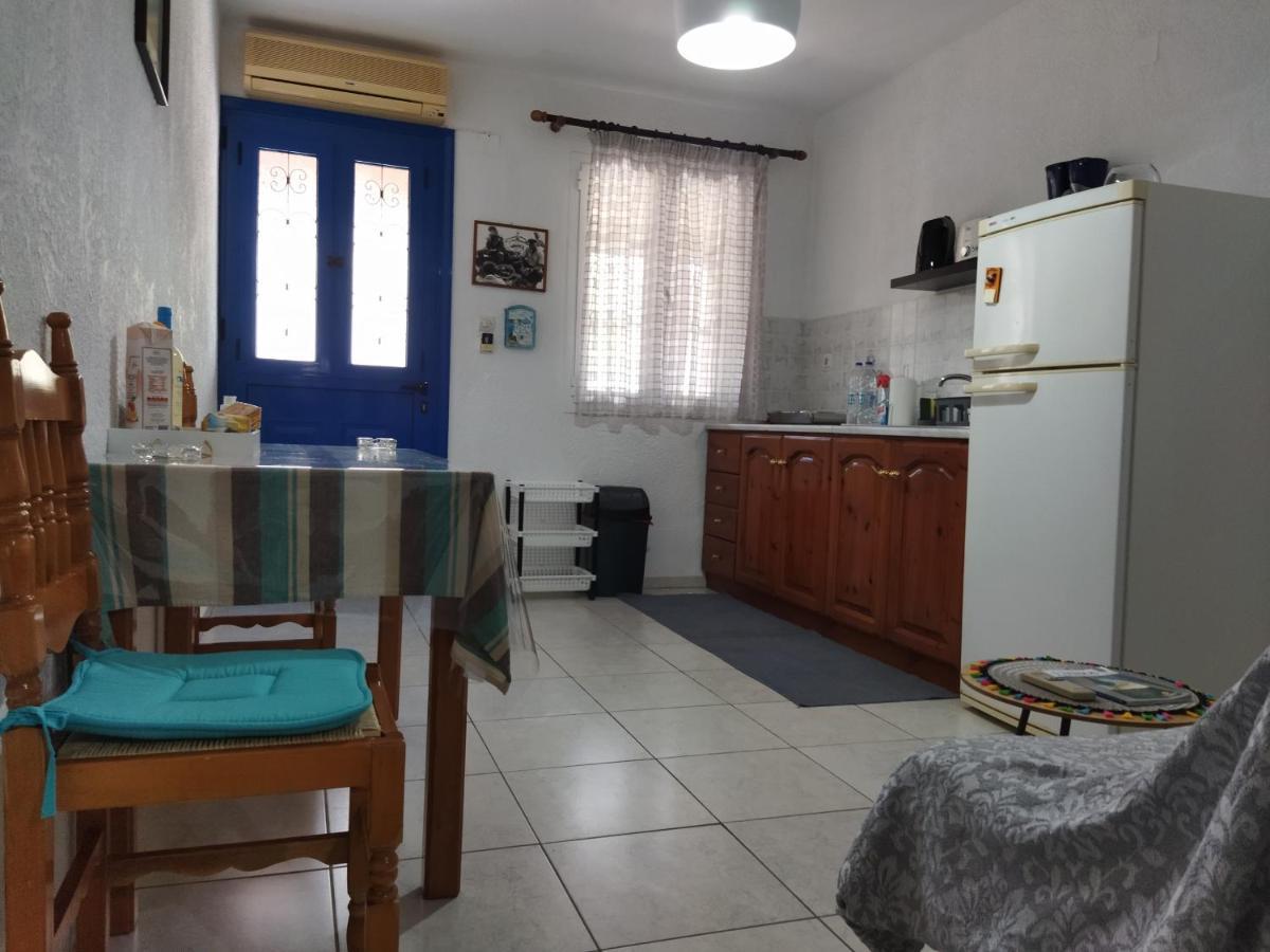 Sylvia'S Houses Skalia Екстер'єр фото