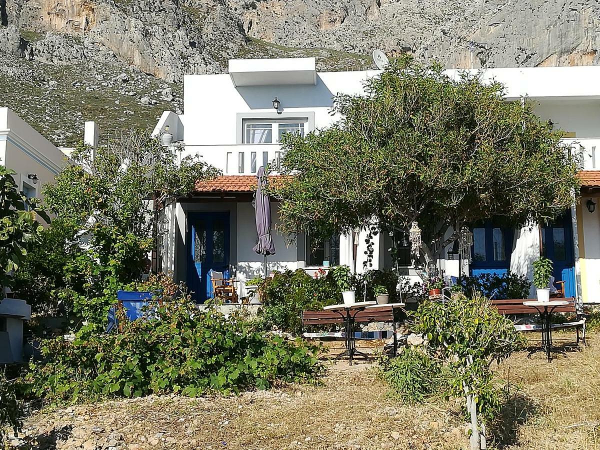Sylvia'S Houses Skalia Екстер'єр фото